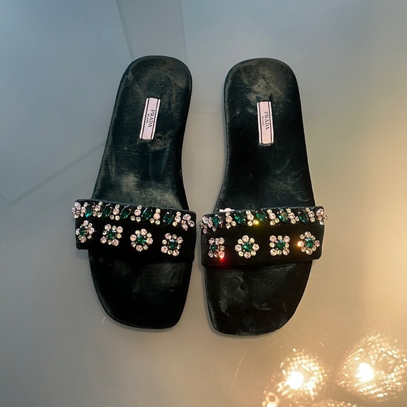 Woman’s Prada sandals, green crystals, size 40 velvet - Picture 1 of 10